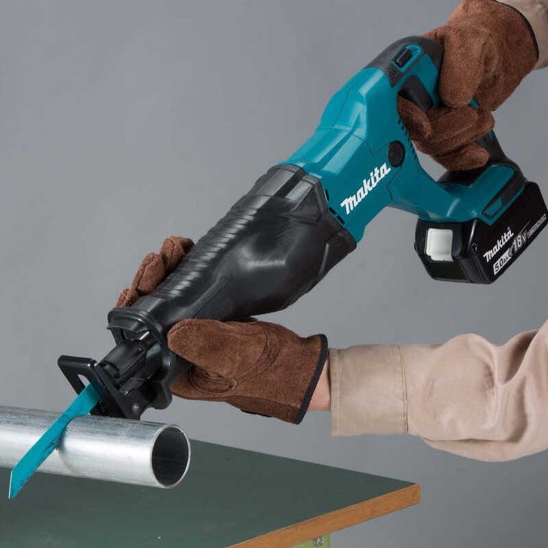 Scie Sabre Sans Fil Makita DJR186ZK - 18V, Coffret Makpac, Machine Seule