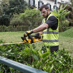 Taille haies 18V XR lamier de 55 cm (Produit seul) DEWALT DCM563PB
