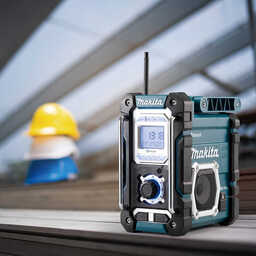 Radio de chantier 7,2 à 18 V Li-Ion bluetooth (Machine seule) - MAKITA DMR108N