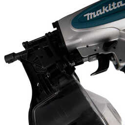 Cloueur pneumatique 8,3bar 65mm - MAKITA AN613