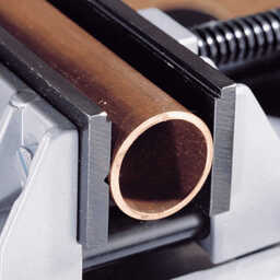 Etau universel rapide  mâchoire 100 mm - WOLFCRAFT 3410000