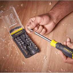 Coffret tournevis avec 34 embouts - STANLEY STHT0-70885