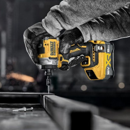 Visseuse à chocs 18V XR (solo) DEWALT DCF860N-XJ