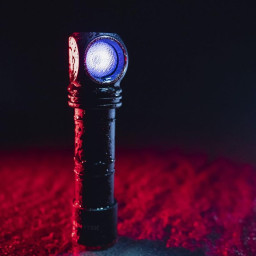 ARMYTEK F08901UF
