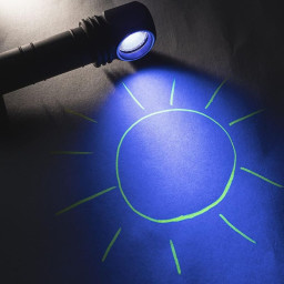 Lampe 1100 Lm LED Wizard C2 WUV - ARMYTEK F08901UF