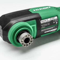Multitool Hikoki en configuration de découpe