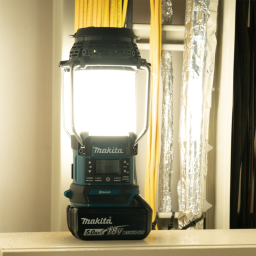 MAKITA DMR056