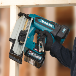 Cloueur de charpente - MAKITA BN002GZ
