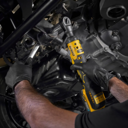 DEWALT