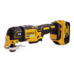 Outil Multifonctions 18V Li-Ion (1x5,0 Ah) avec accessoires dans coffret T-STAK Dewalt DCS355P1 
